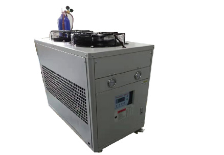封閉式冷水機